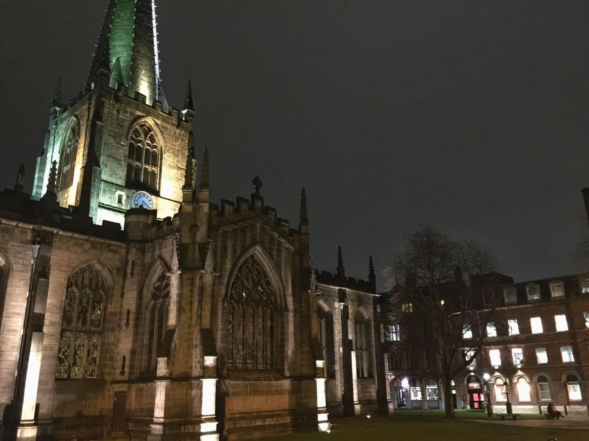 The Cathedral Suite Apartment With Love Your Stay シェフィールド エクステリア 写真